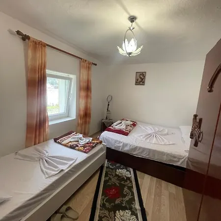 Bujtina Brahim Selimaj Bed & Breakfast