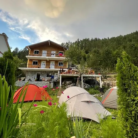 Bujtina Brahim Selimaj Bed & Breakfast Valbona