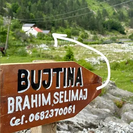 ベッド・アンド・ブレックファスト Bujtina Brahim Selimaj ヴァルボナ