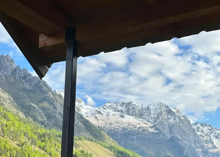 Bujtina Brahim Selimaj Bed & Breakfast *