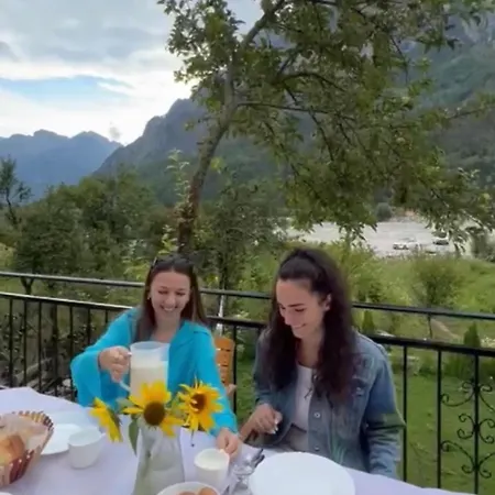 Alojamento de Acomodação e Pequeno-almoço Bujtina Brahim Selimaj